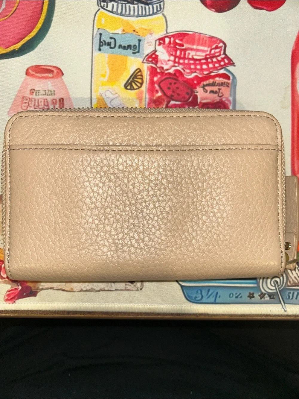 kate spade Pebbled Zip Wallet in Nude tan